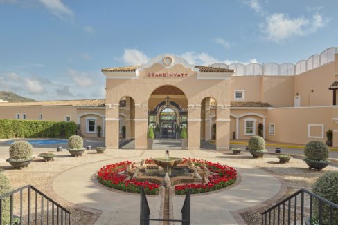 Grand Hyatt La Manga Club Entrance