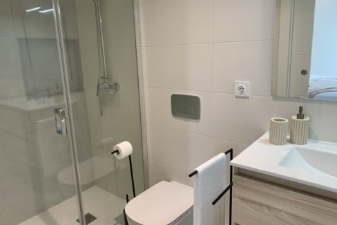 Bathroom 2 En Suite