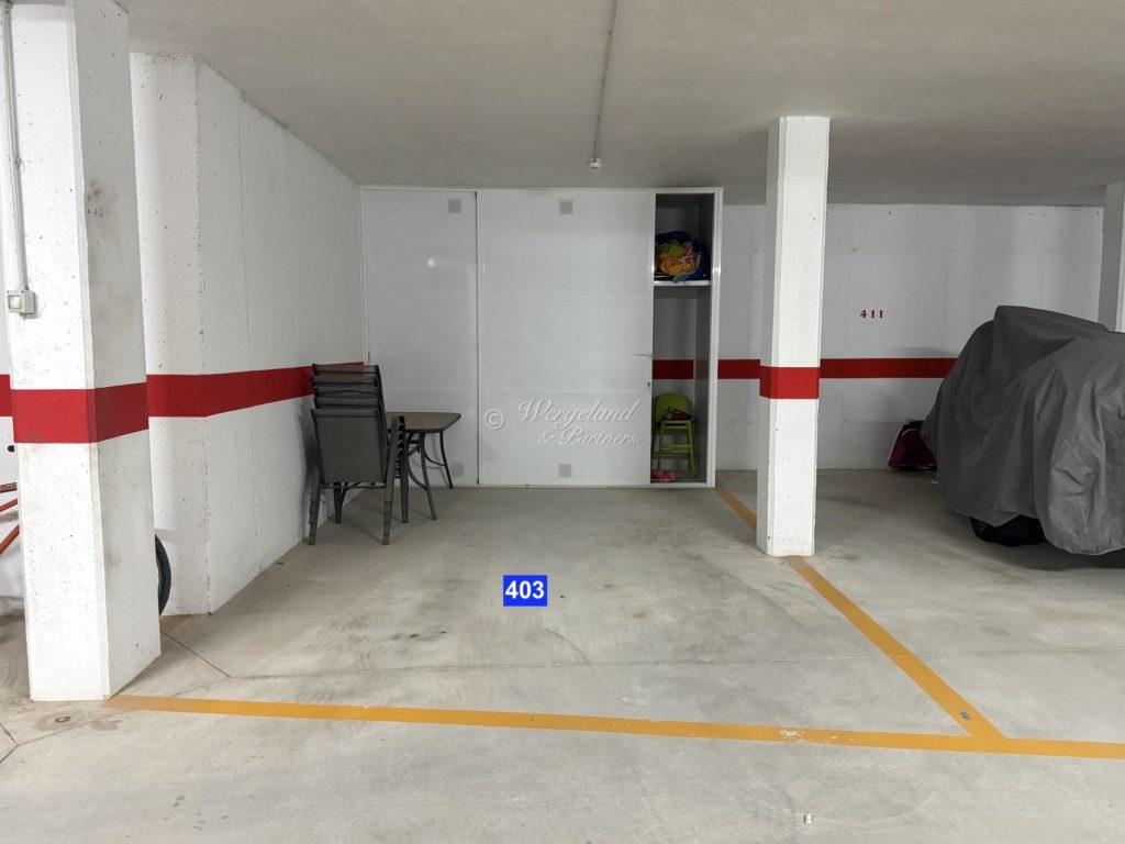  Parking Storage